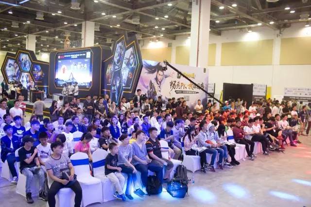 首秀献奇迹 首秀献奇迹