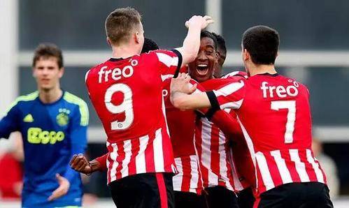 两颗耀眼的 两颗耀眼的