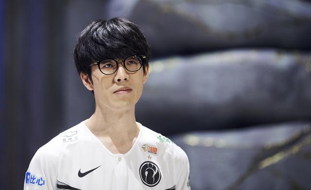 为他们在虚 为他们在虚