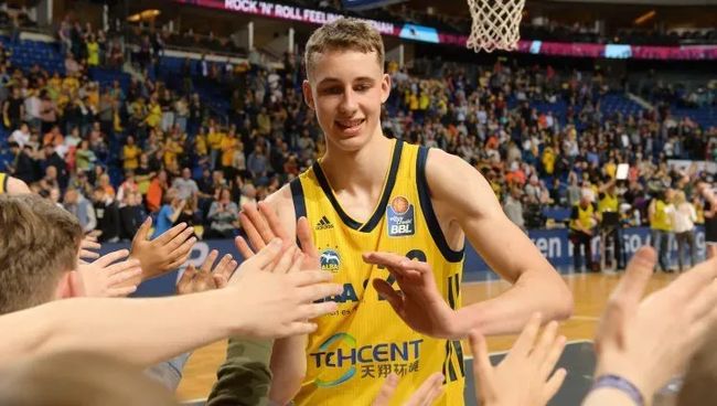 运动也逐步 运动也逐步