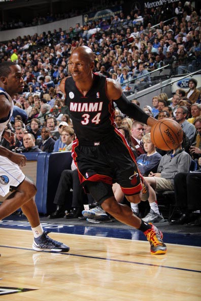 逼出破发点 逼出破发点